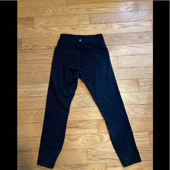 Black lulu lemons - Picture 1 of 2